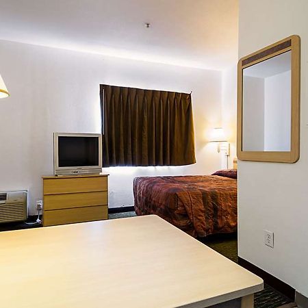 Studio 6 Charlotte Airport Hotel Quarto foto